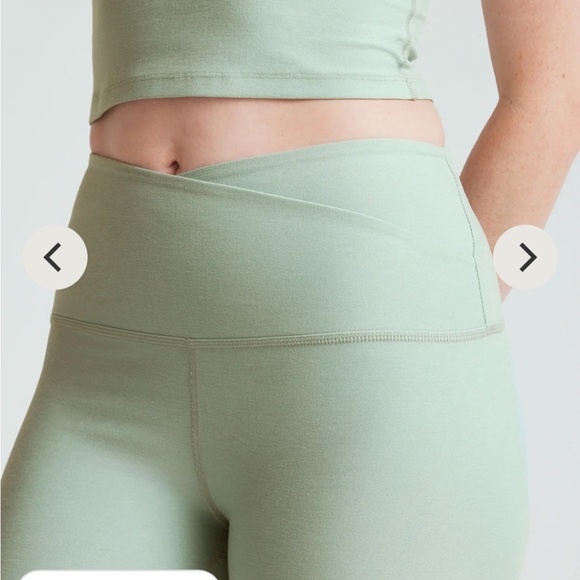 Beyond Yoga midi leggings - Picture 1 of 2